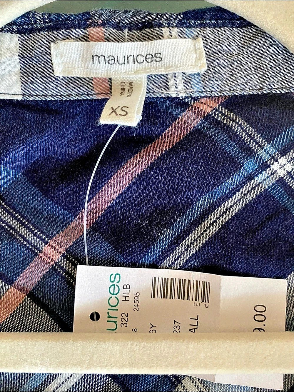 Maurices Plaid Button Down Blue & White XS NWT - Picture 3 of 7